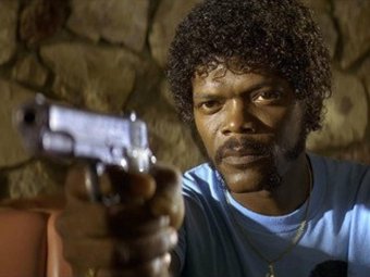 Кадр из к/ф «Криминальное чтиво». Кадр из к/ф «Криминальное чтиво».