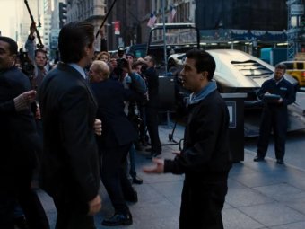 Кадр из к/ф «Тёмный рыцарь: Возрождение легенды». Кадр из к/ф «Тёмный рыцарь: Возрождение легенды».