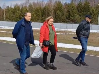 Кадр из видео ОНФ. Кадр из видео ОНФ.