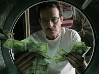 Кадр из сериала «Во все тяжкие». Кадр из сериала «Во все тяжкие».