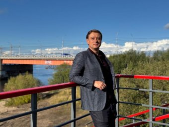 Владимир Самофалов — настоящий кавалер. Владимир Самофалов — настоящий кавалер.