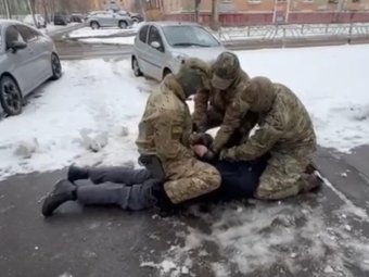 Стоп-кадр из видео РУ ФСБ. Стоп-кадр из видео РУ ФСБ.