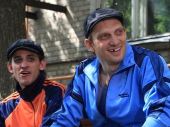 Кадр из скетч-шоу «Даёшь молодежь».