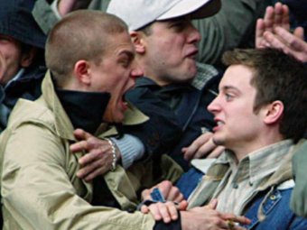 Стоп-кадр из фильма «Хулиганы Зелёной улицы».