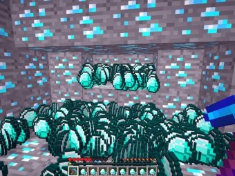 Стоп-кадр из игры «Minecraft».