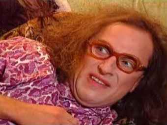 Стоп-кадр из сериала «Осторожно, модерн!»