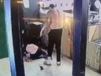 Фото: стоп-кадр с видео «Вельский дворик».