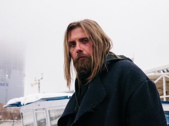 Стоп-кадр из сериала «Сергий против нечисти». 