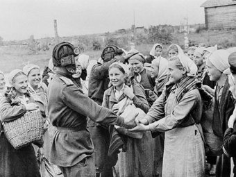 На освобожденной Смоленской земле. Фото: Минобороны РФ.