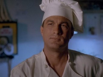 Стоп-кадр из к/ф «В осаде».