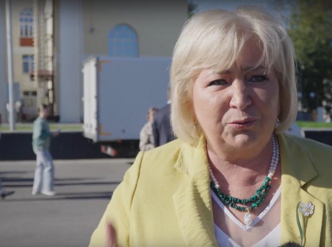 Стоп-кадр с видео со страницы «Елены Вторыгиной в ВК