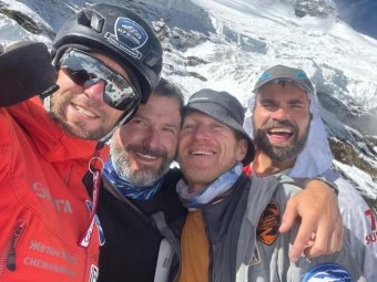 Фото из соцсетей альпинистов.