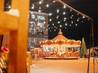 Фото парка аттракционов «Потешный двор».