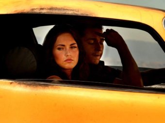 На фото кадр из к/ф «Трансформеры».