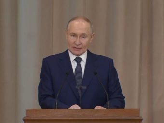 Стоп-кадр из видео с сайта президента РФ.