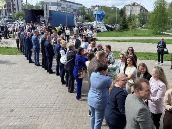 Фото пресс-службы областного правительства.