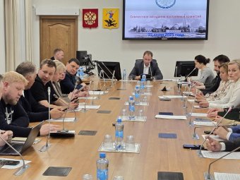 Фото: пресс-служба Архгордумы. 