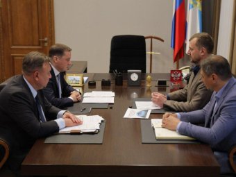 Фото пресс-службы областного правительства.