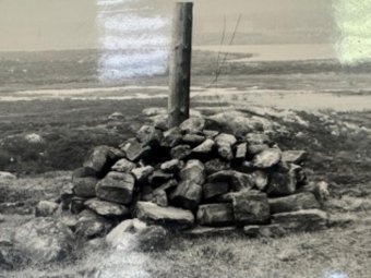 Фото пресс-службы СУ СК РФ по Мурманской области. Могила девочки