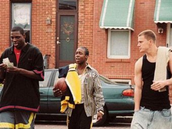 На фото кадр из к/ф «Шаг вперёд».