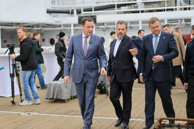 Фото пресс-службы губернатора и правительства