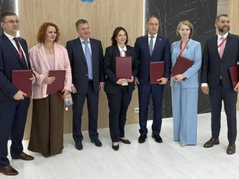 Фото пресс-службы губернатора и правительства