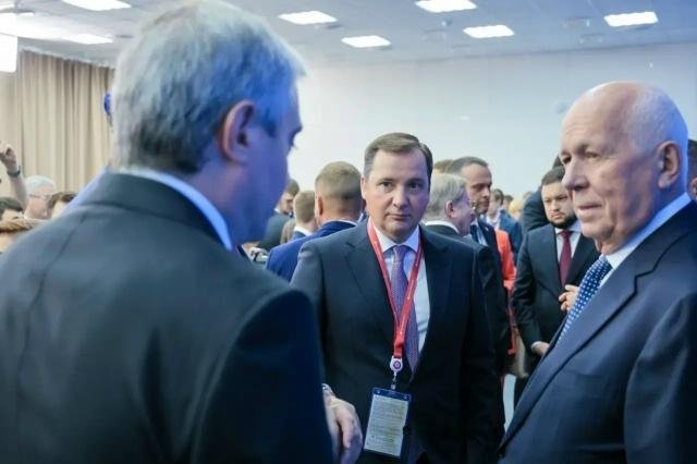Фото пресс-службы губернатора и правительства