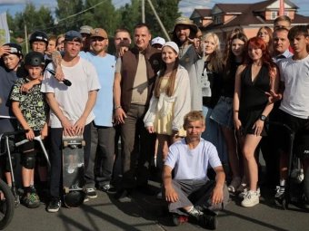 Фото пресс-службы губернатора и правительства