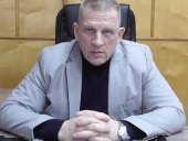 Гуцало говорит с народом. Фото из его паблика